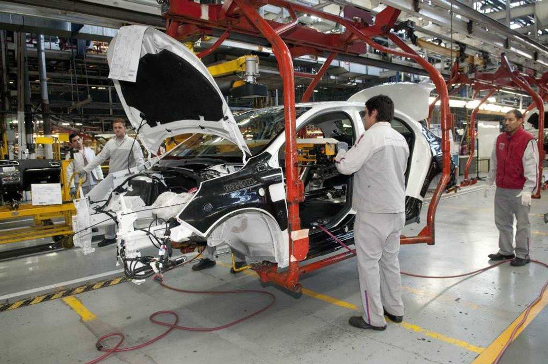 Las automotrices destacaron la baja de retenciones para el sector