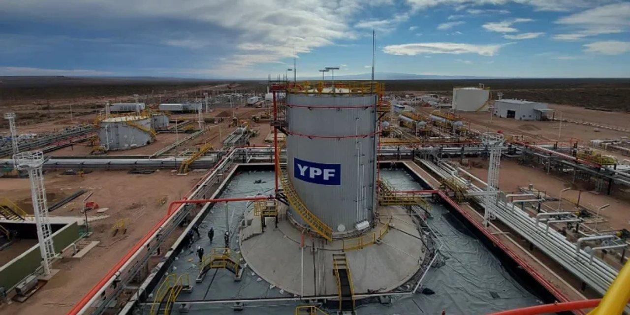 Escenario de contrastes- YPF se fortalece mientras crece la presioacuten sobre el ajuste
