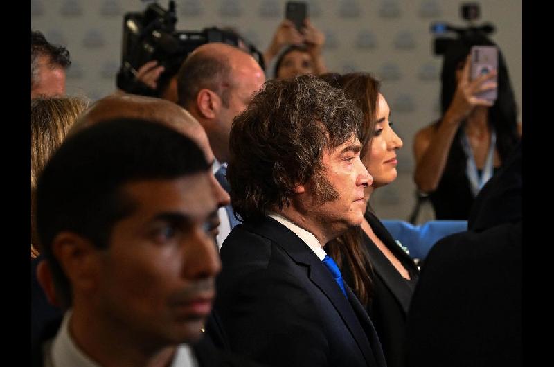 Villarruel publicoacute un mensaje de ldquofortaleza unidad y pazrdquo en medio de la tensioacuten con el Gobierno Nacional