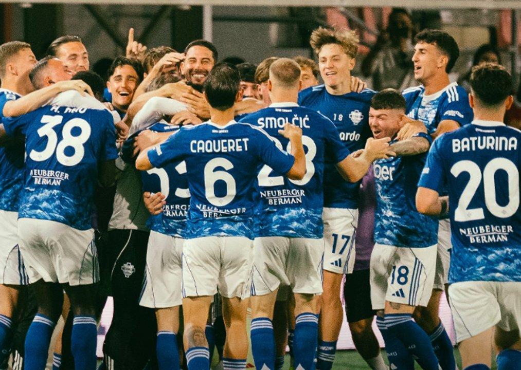 El Como le ganoacute al Cremonese por 4-1 y clasificoacute a la UEFA Champions League