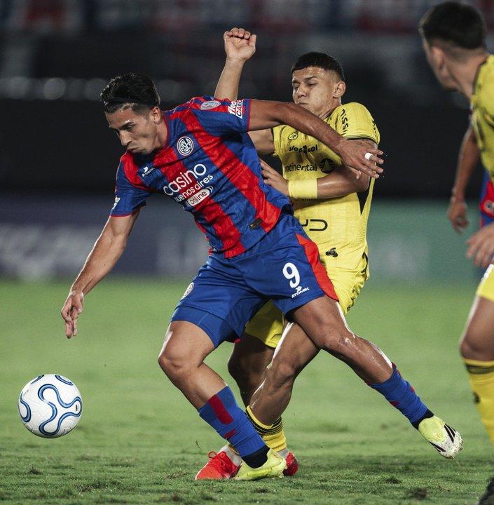 Copa Sudamericana- San Lorenzo recibe a Recoleta de Paraguay en busca de la clasificacioacuten a octavos de final