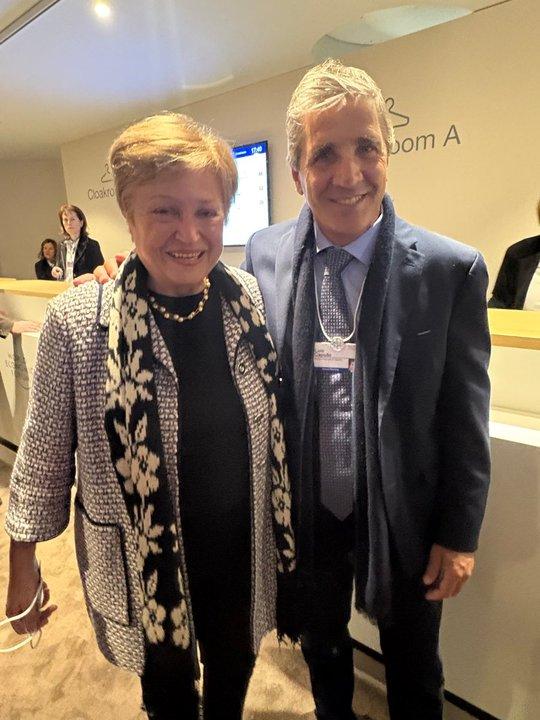 Queacute advirtioacute el FMI sobre el superaacutevit fiscal de Milei y Caputo