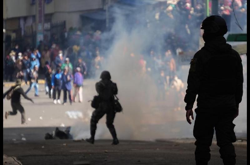 Bolivia- el Gobierno admitioacute que murioacute una persona en las protestas