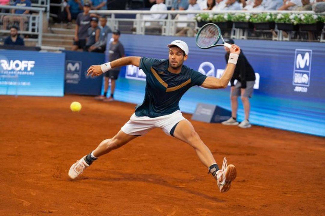 Roland Garros- jornada positiva para Argentina con cuatro clasificados y la baja de Sebastiaacuten Baacuteez