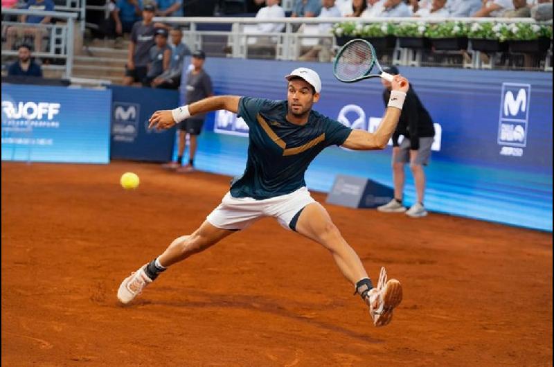 Roland Garros- jornada positiva para Argentina con cuatro clasificados y la baja de Sebastiaacuten Baacuteez
