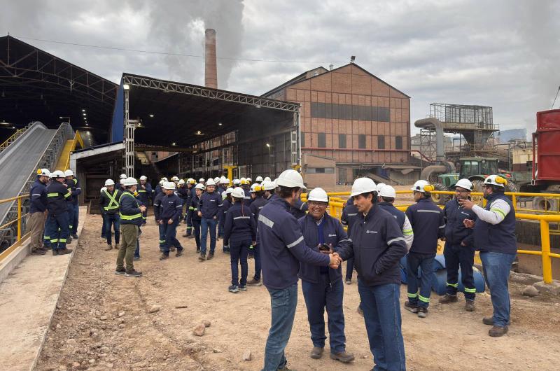 Ledesma inicioacute la zafra con el reto de mayor produccioacuten 