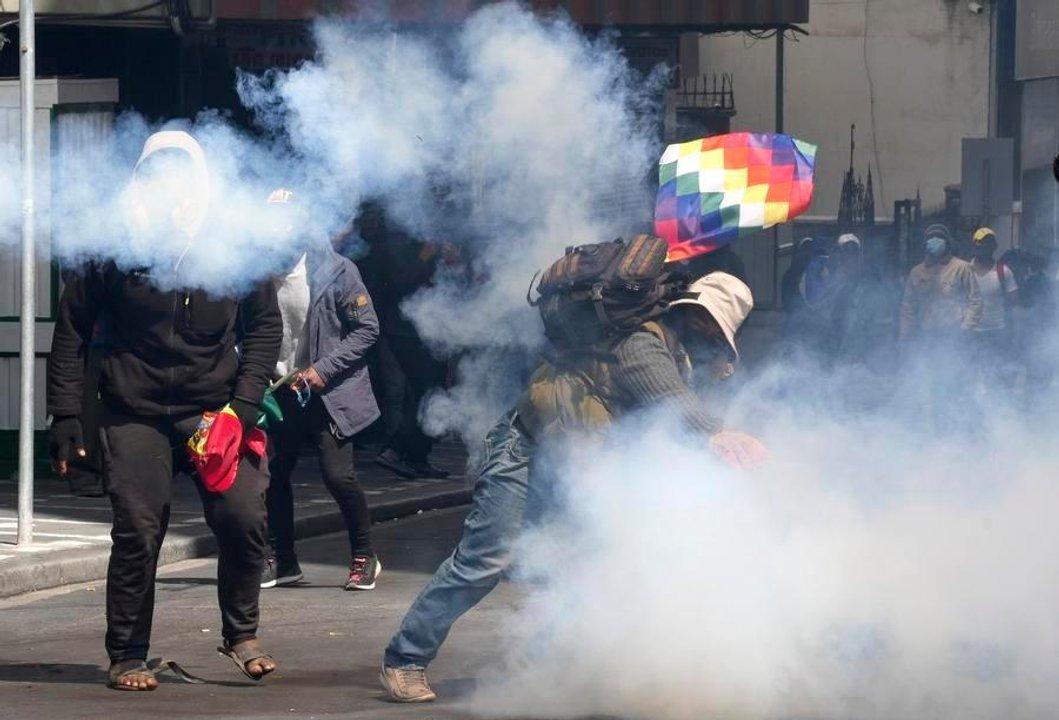 Bolivia- el Congreso autorizoacute la intervencioacuten de las Fuerzas Armadas en las protestas