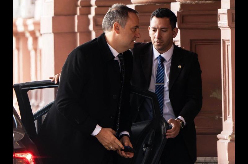 Adorni se prepara para presentar su declaracioacuten jurada pero elude las presiones de Bullrich y Villarruel