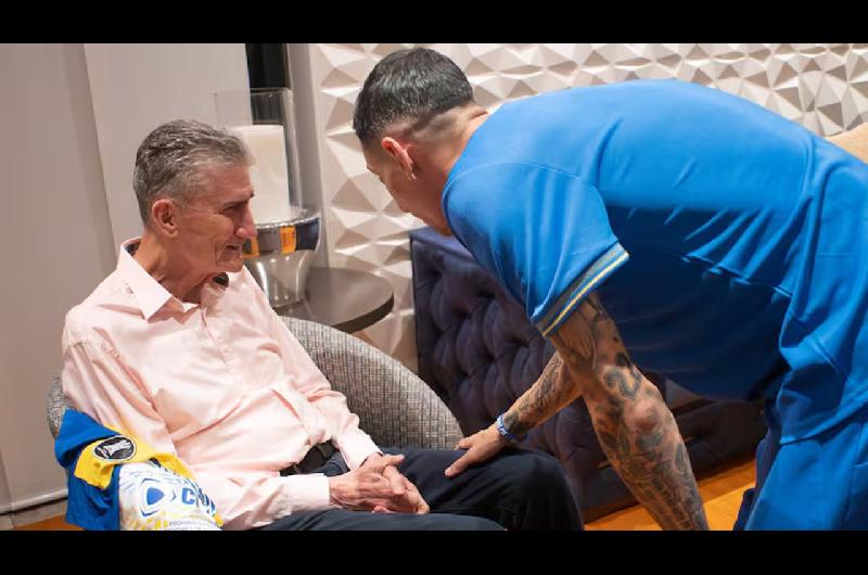 Rosario Central visitoacute a Edgardo ldquoPatoacutenrdquo Bauza en Quito