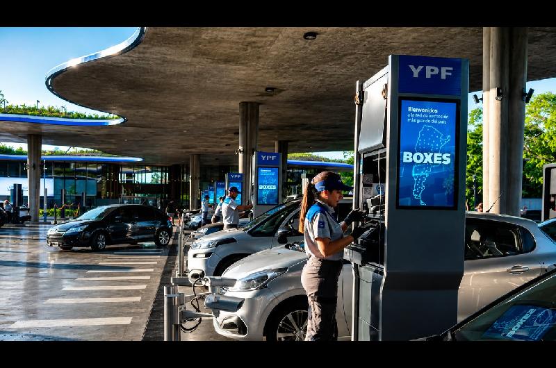 Surtidores en baja- el aumento de la nafta profundiza la caiacuteda del consumo por tercer mes consecutivo