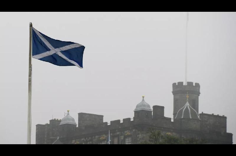Escocia insiste por su independencia del Reino Unido- programa nuevo referendo