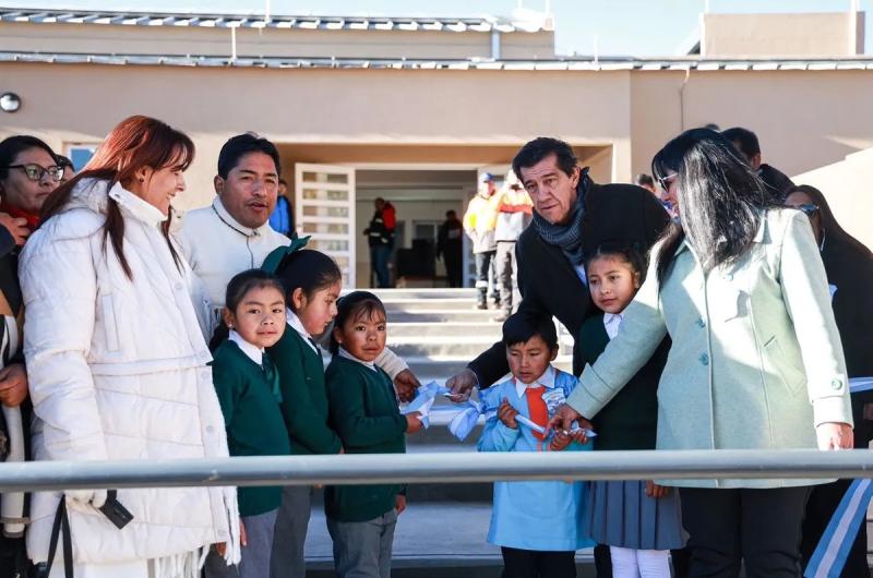 Sadir habilitoacute nuevo edificio educativo en Olaroz Chico