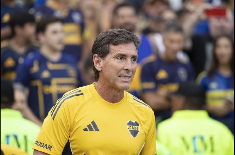 Uacutebeda dejariacutea de ser el entrenador de Boca