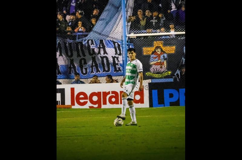 Ferro empatoacute sin goles con Racing de Coacuterdoba en un partido atractivo y se sumoacute a la punta de la Primera Nacional