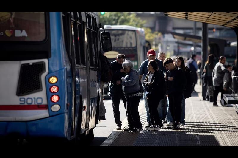 Golpe al bolsillo desde junio- se disparan las tarifas de transporte y peajes