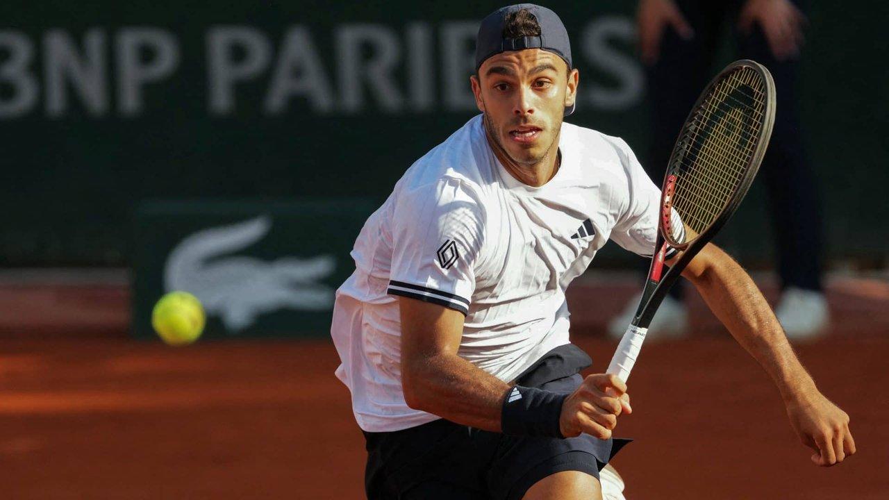 Francisco Ceruacutendolo perdioacute con Svajda y quedoacute eliminado  de Roland Garros