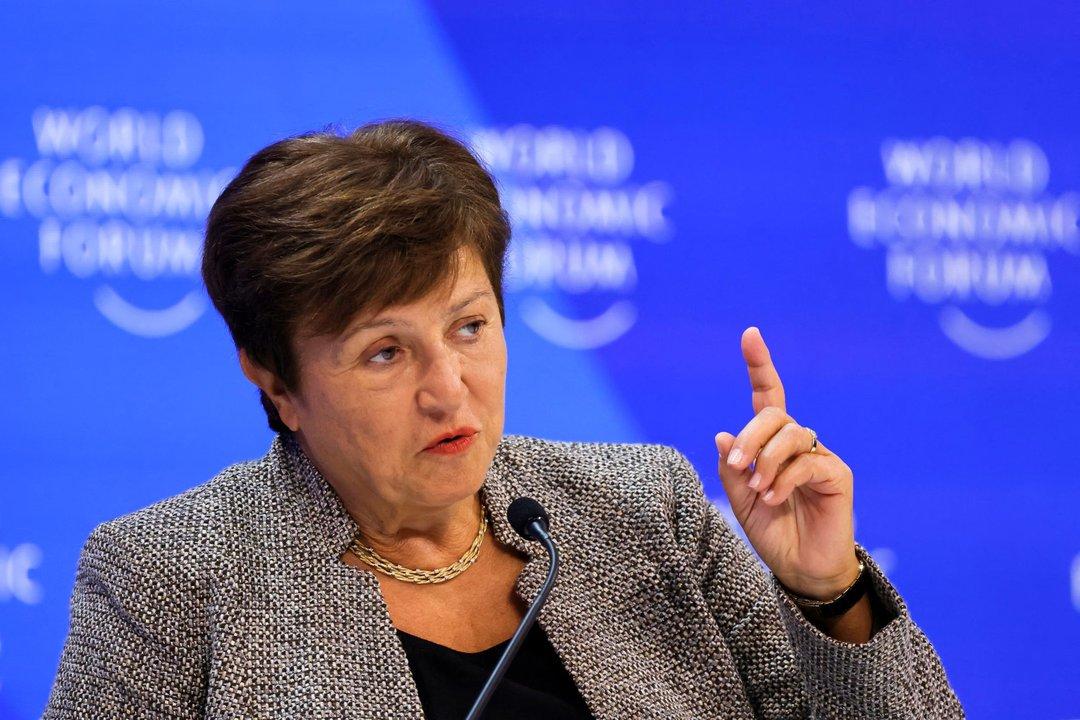 El FMI lanzoacute una dura advertencia al Gobierno por la corrupcioacuten y la falta de transparencia