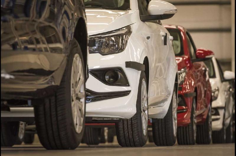 La venta de autos 0km cayoacute 256-en-porciento- interanual en mayo y sumoacute el segundo declive seguido