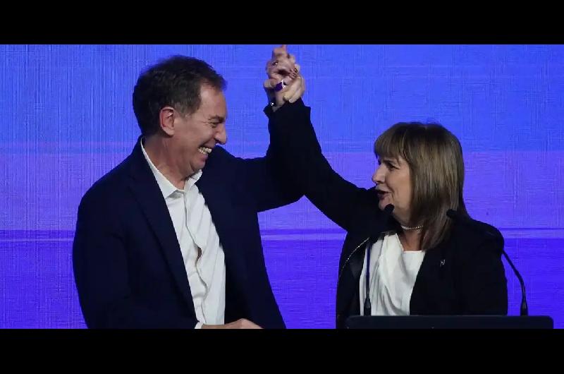 El 718-en-porciento- de los argentinos expresa preocupaciones econoacutemicas seguacuten una encuesta