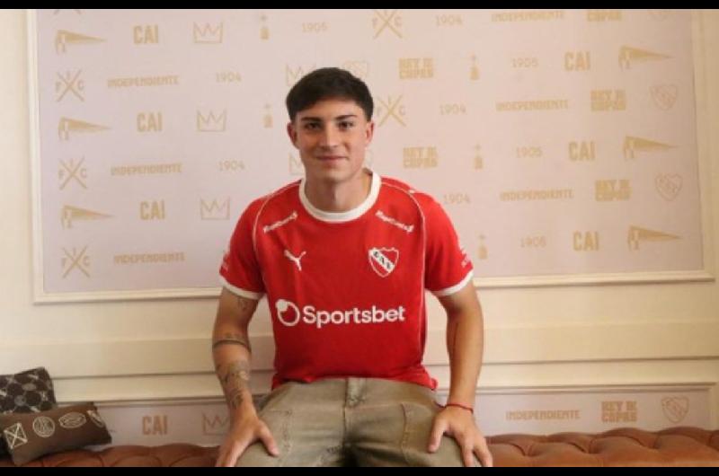 Denunciaron por violencia de geacutenero a un futbolista de Independiente