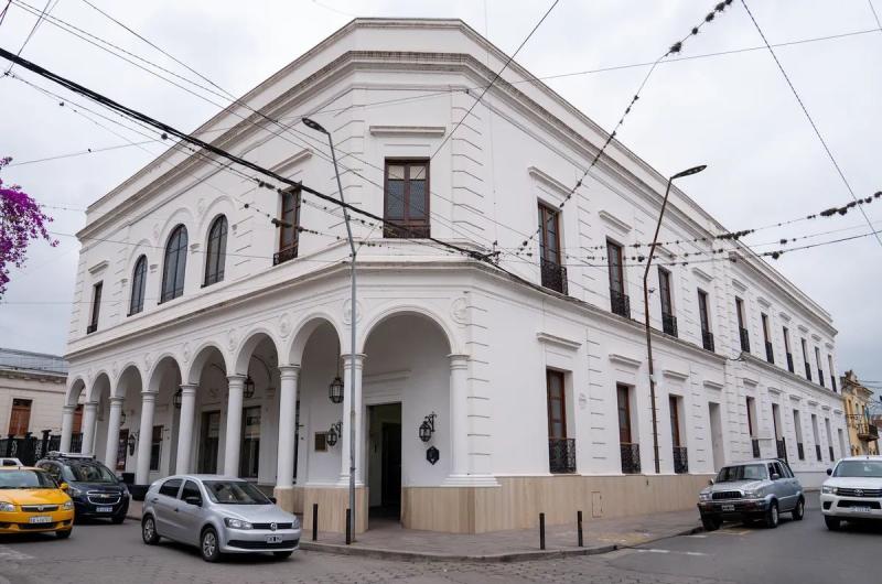 Mozarteum presenta  Amores de oacutepera