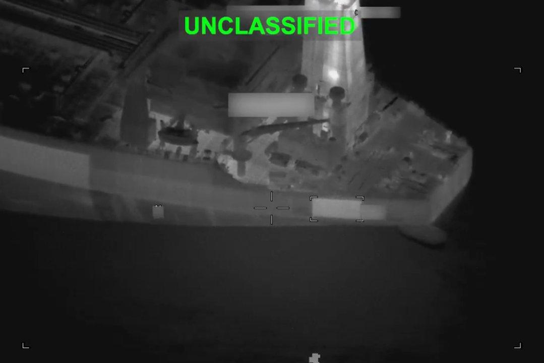 Estados Unidos lanzoacute un misil contra un petrolero en el Golfo Peacutersico 