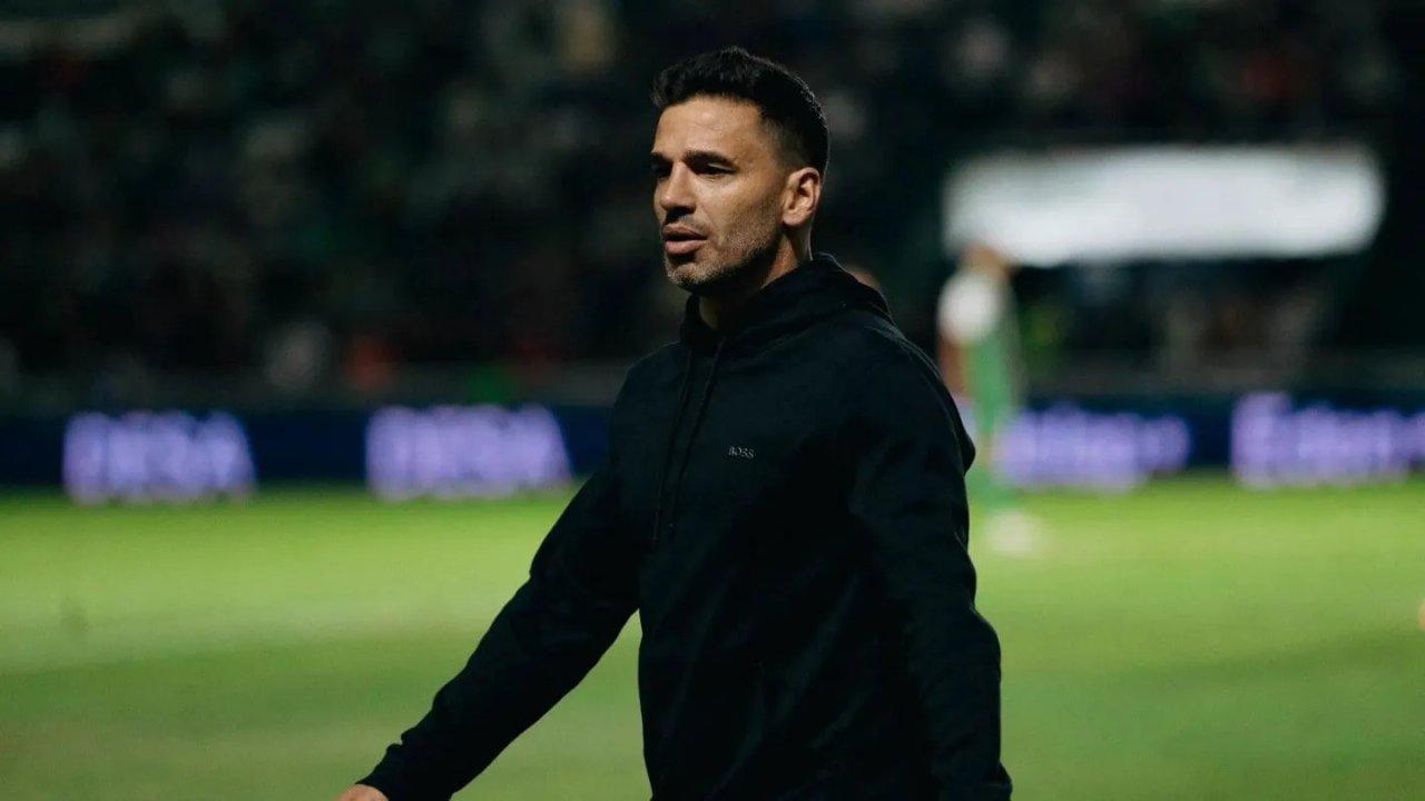 River sumaraacute a un entrenador a su cuerpo teacutecnico