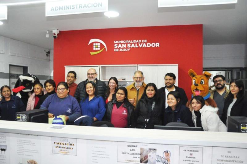 Nueva campantildea masiva de vacunacioacuten antirraacutebica de mascotas