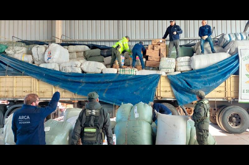 El contrabando le costoacute al Estado USD 2300 millones en 2025 seguacuten un informe de MAP