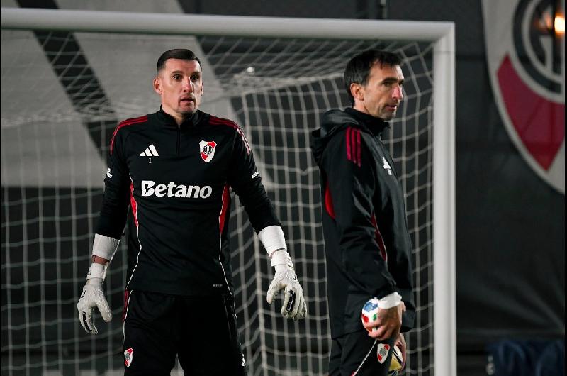 Comenzoacute la reestructuracioacuten en River