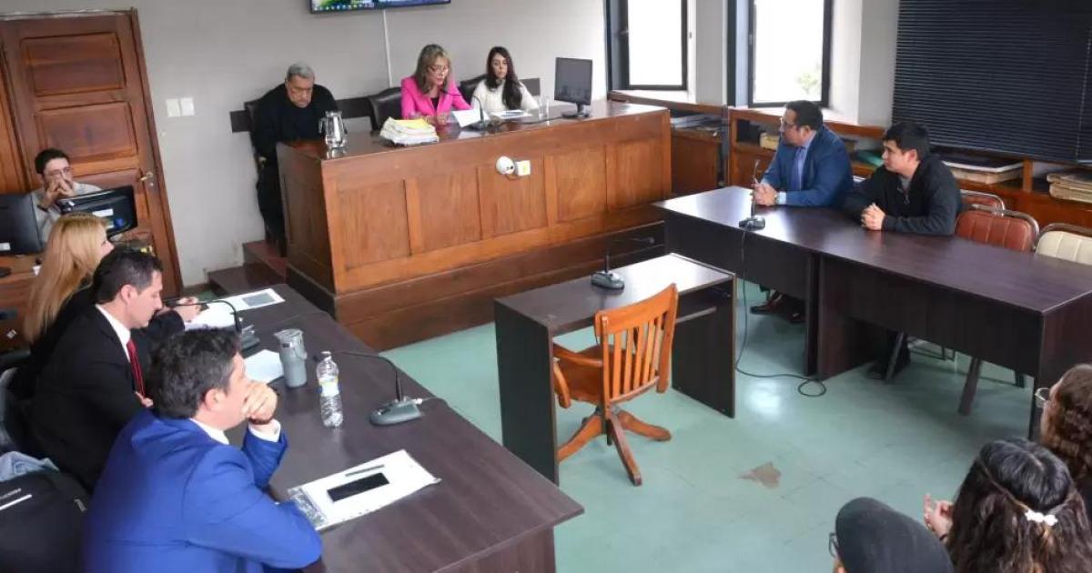 Cinco antildeos de prisioacuten al motociclista queatropelloacute Pocho Oviedo en San Salvador