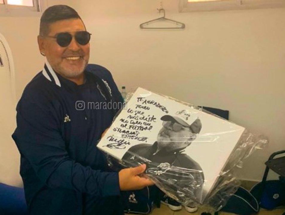 La familia de Maradona despidioacute al ldquoIndiordquo Solari