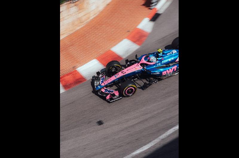 Franco Colapinto se disculpoacute con Carlos Sainz tras el choque en el Gran Premio de Moacutenaco