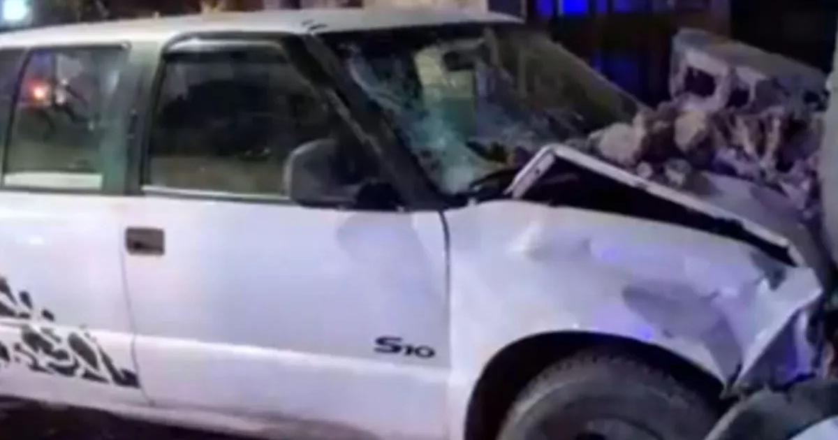 Chocoacute una moto destruyoacute la pared de una casa y teniacutea 25 de alcohol en sangre
