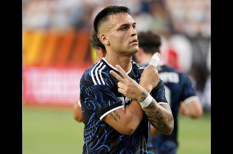 La Seleccioacuten argentina se enfrenta con Islandia en su uacuteltimo amistoso previo al Mundial 2026