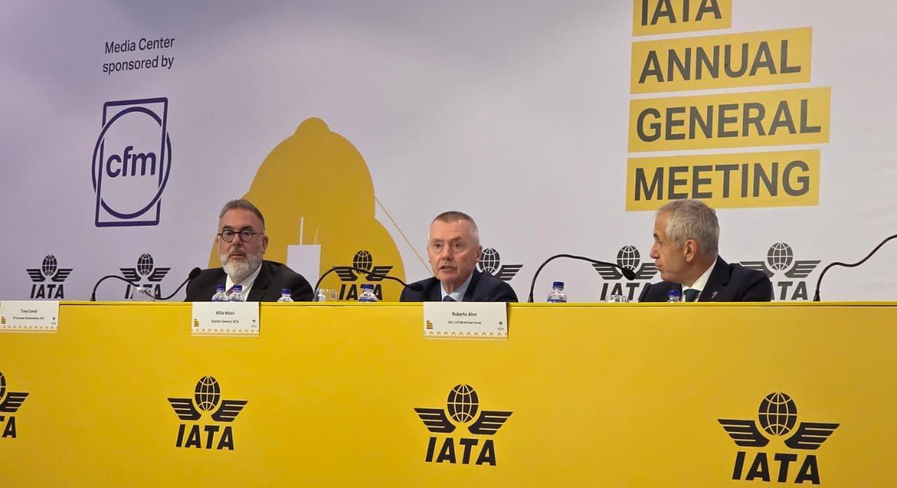 IATA advierte sobre el costo multimillonario de la crisis en la industria aeacuterea