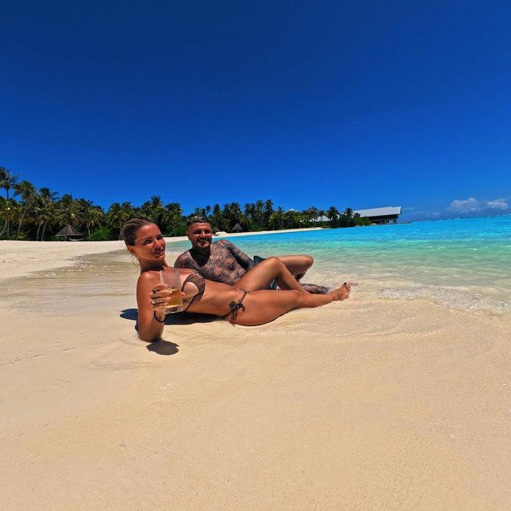 Sin filtros- Mauro Icardi publicoacute una foto de la China Suaacuterez al borde de la censura