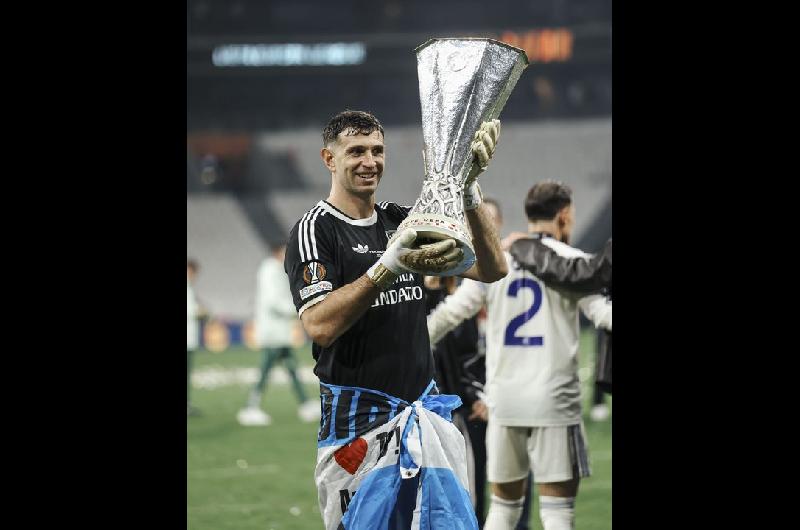 El gigante de Italia que iraacute a la carga por un argentino campeoacuten del mundo