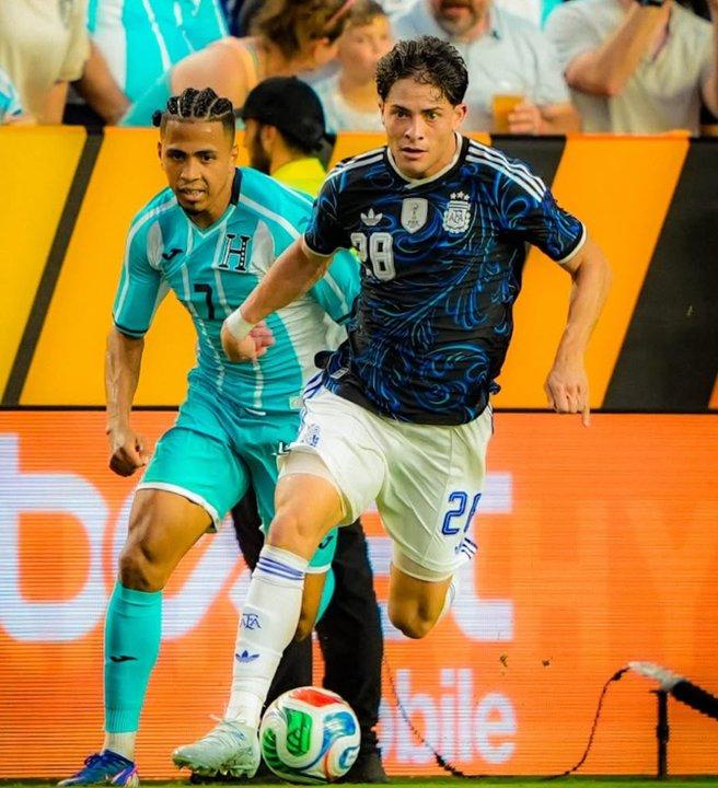 Queacute futbolistas podriacutean tener una convocatoria de uacuteltimo momento a la Seleccioacuten argentina