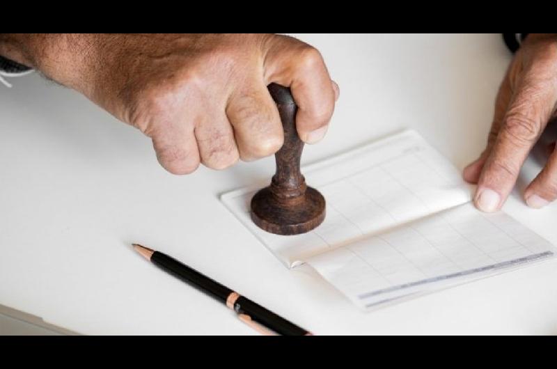 Maacutes de la mitad de los municipios bonaerenses no son transparentes con la informacioacuten fiscal