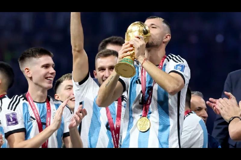 Guido Rodriacuteguez se entrenoacute en Vicente Loacutepez y espera el llamado para el Mundial 2026