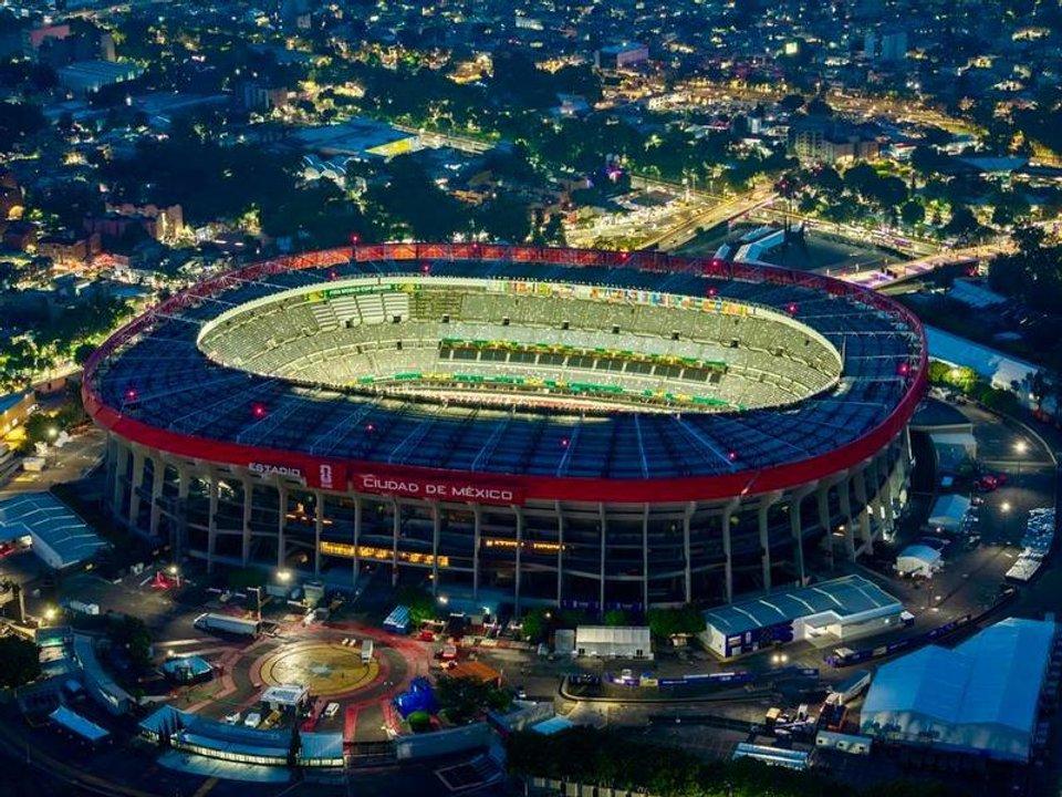 Estadio Azteca memoria viva del fuacutetbol y siacutembolo cultural de Meacutexico