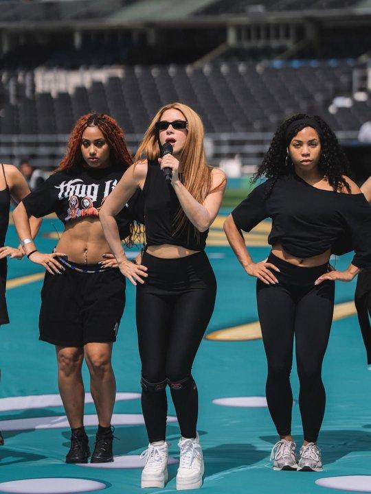 Shakira muestra su rutina de ensayos y canta Dai Dai rumbo a la apertura del Mundial 2026