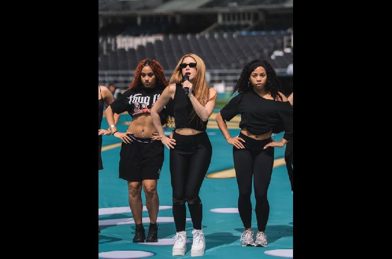 Shakira muestra su rutina de ensayos y canta Dai Dai rumbo a la apertura del Mundial 2026