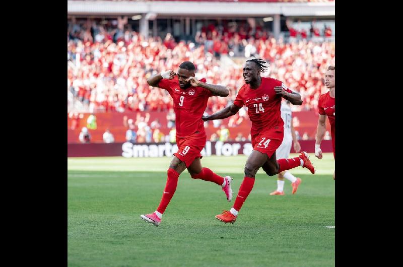 Canadaacute rescatoacute un empate histoacuterico ante Bosnia en Toronto y sumoacute su primer punto en un Mundial