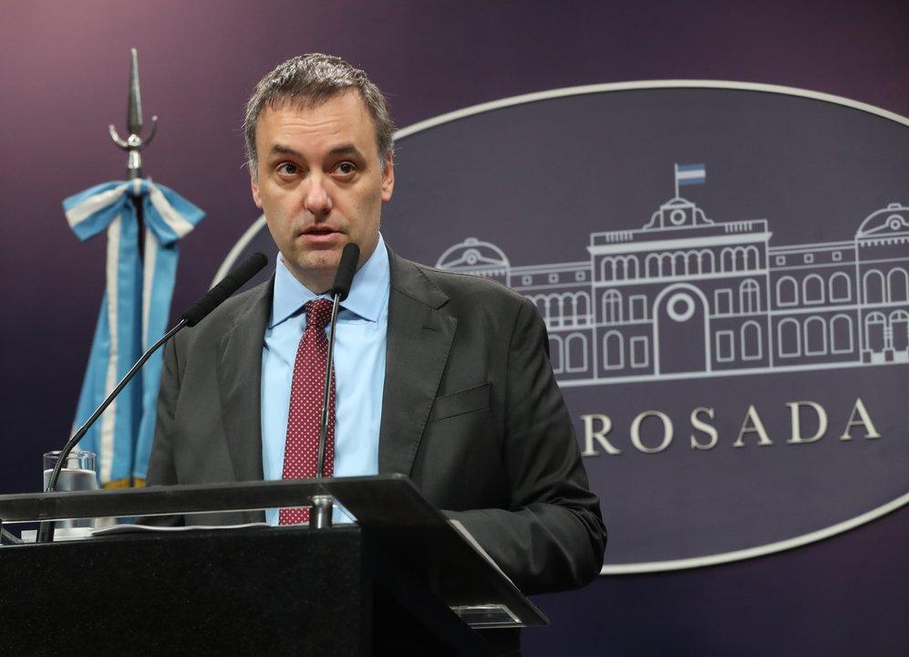 Pollicita analiza ampliar la causa por enriquecimiento iliacutecito contra Adorni