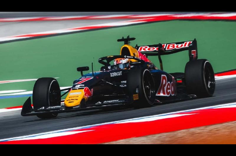 Foacutermula 3- Mattia Colnaghi debioacute abandonar la carrera sprint del GP de Espantildea