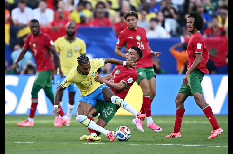 Brasil y Marruecos igualaron 1-1 en la primera fecha del grupo C en el Mundial