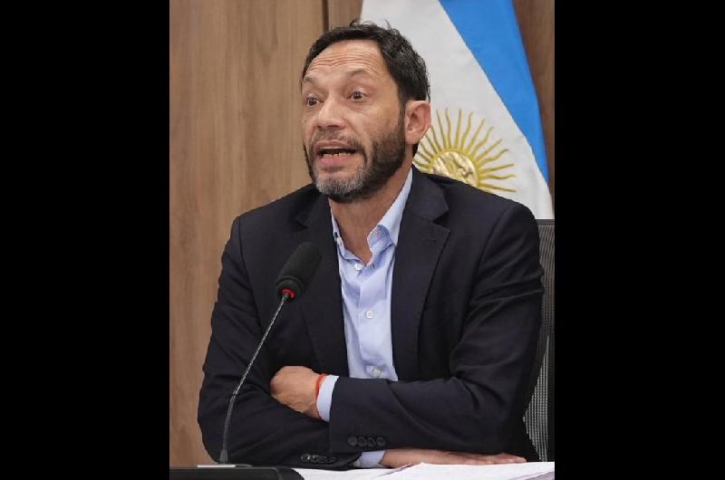 Diputados denuncian al jefe de Gabinete por presuntas irregularidades en sus declaraciones juradas