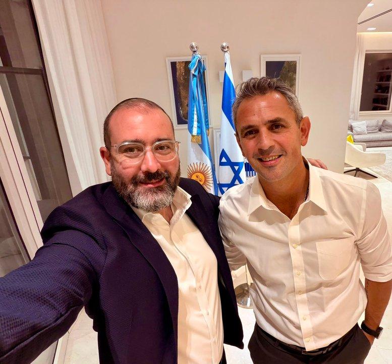 El embajador argentino en Israel recibioacute a Martiacuten Menem en su primera visita